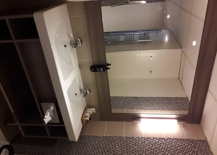 Ibis Styles Melun Szálloda 3*